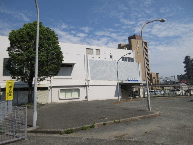 近くの新栄町駅まで690m（徒歩9分）