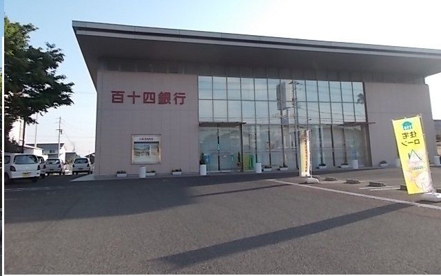 近くの百十四銀行仏生山支店さんまで250m（徒歩4分）