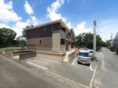 エムケイワイ レイクの外観画像