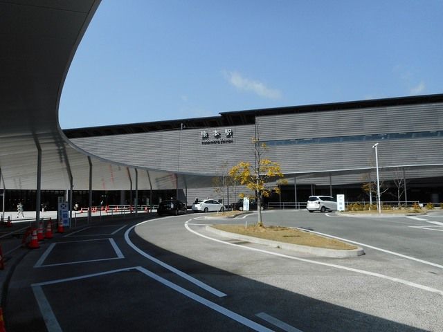 近くの駅まで1,100m（徒歩14分）