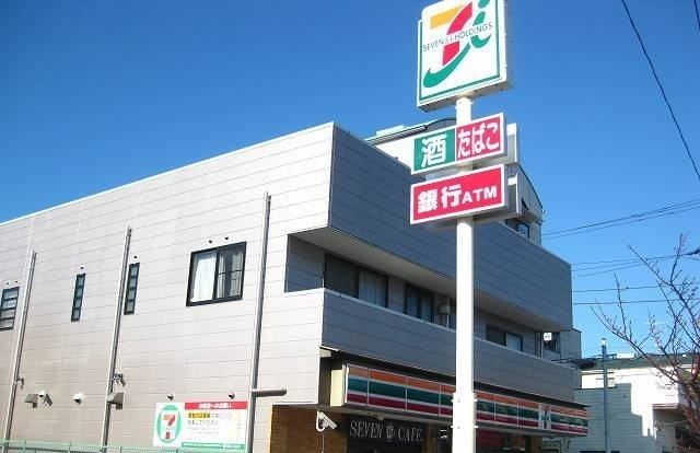 近くのセブンイレブン沼津港店まで170m（徒歩3分）