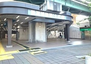 近くの鉄道博物館駅まで920m（徒歩12分）