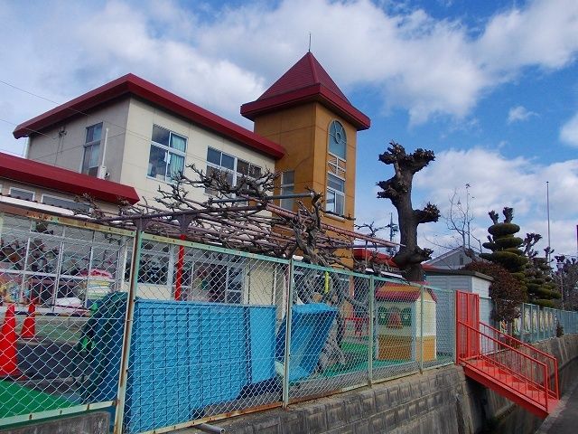 近くのわかば保育園まで700m（徒歩9分）