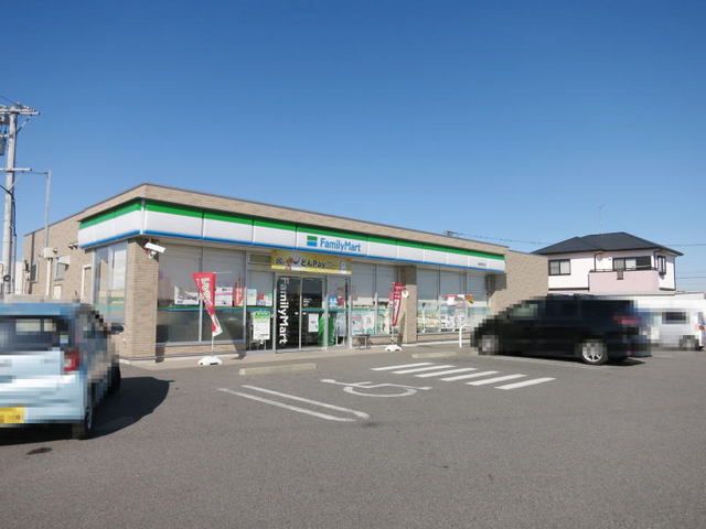 近くのファミリーマート 岡崎筒針店まで1,400m(徒歩18分)