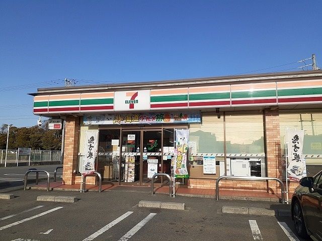 近くのセブンイレブン半田瑞穂町店まで400m(徒歩5分)