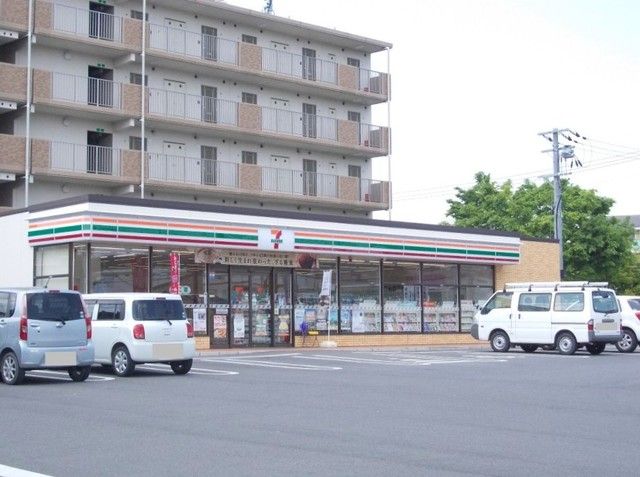 近くのセブンイレブン甲西水戸店まで146m(徒歩2分)