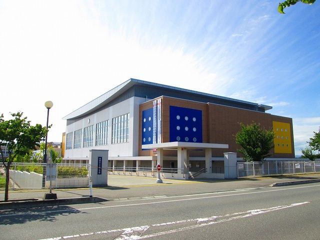 近くの市立大森小学校まで1,100m(徒歩14分)