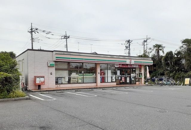近くのセブンイレブン 大宮春岡店まで220m(徒歩3分)