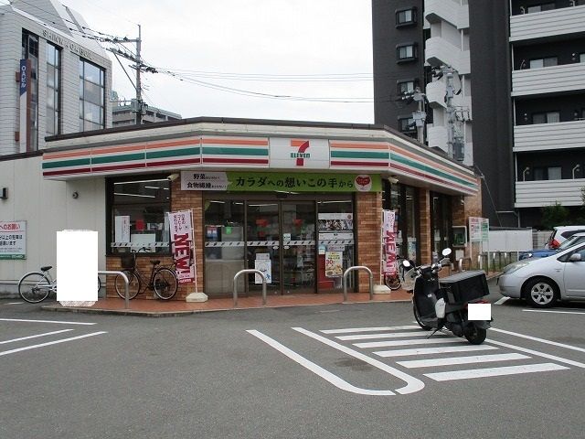 近くのセブンイレブン宮崎清水２丁目店まで750m（徒歩10分）