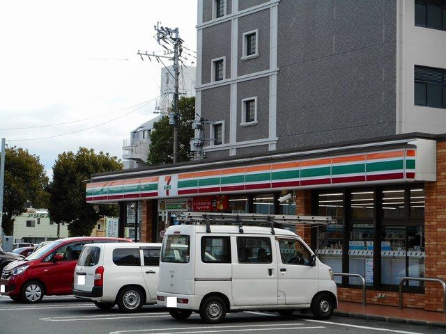 近くのセブンイレブン神水1丁目店まで450m(徒歩6分)