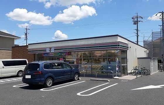 近くのセブンイレブン　柏森駅南店まで450m（徒歩6分）