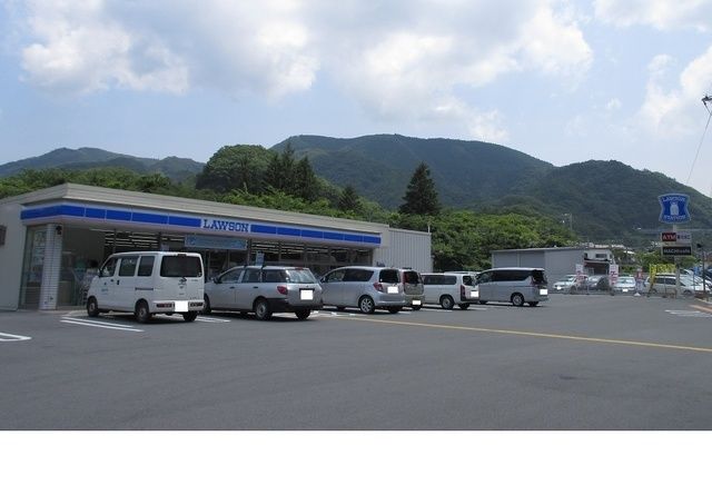 近くのローソン神戸有野町唐櫃店様まで270m(徒歩4分)