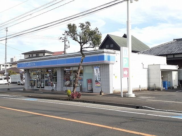 近くのローソン宮崎大塚大迫店まで500m(徒歩7分)