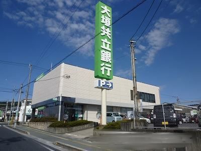 近くの大垣共立銀行まで600m(徒歩8分)