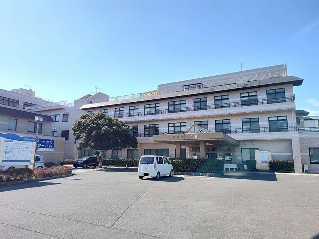 近くの高田中央病院まで650m（徒歩9分）