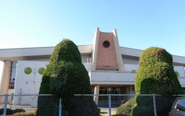 近くの鹿沼市北犬飼体育館まで450m(徒歩6分)