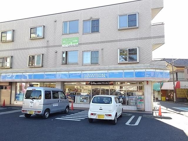 近くのローソン三郷戸ヶ崎五丁目店まで1,000m(徒歩13分)