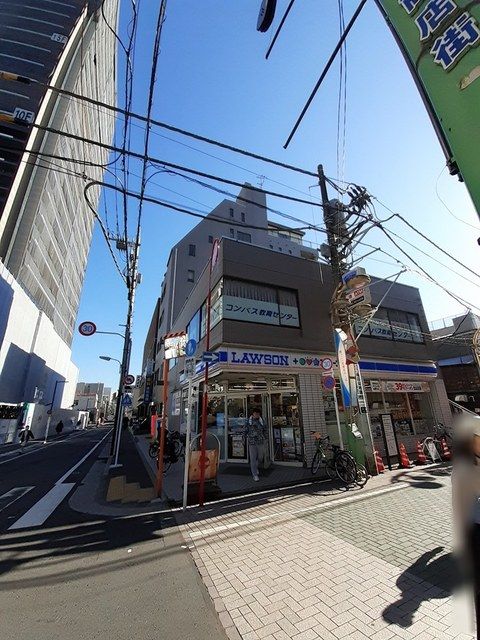 近くのローソンまで339m(徒歩5分)