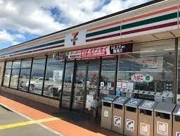 近くのセブンイレブン本庄早稲田西店まで1,400m(徒歩18分)