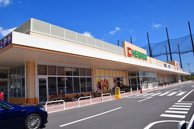 近くの平和堂ビバモール名古屋南店まで300m（徒歩4分）