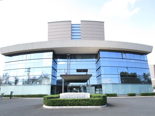 近くの常陸大宮市役所まで750m（徒歩10分）