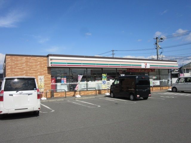 近くのセブンイレブン宇城松橋久具店まで800m（徒歩10分）