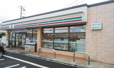 近くのセブンイレブンまで450m(徒歩6分)