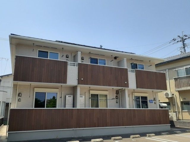 伊万里駅より徒歩3分 築8年4ヶ月 2階建の賃貸物件