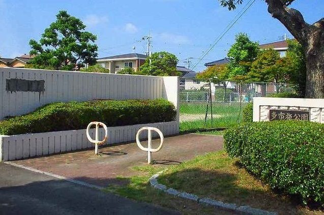 近くの多布施公園まで280m(徒歩4分)