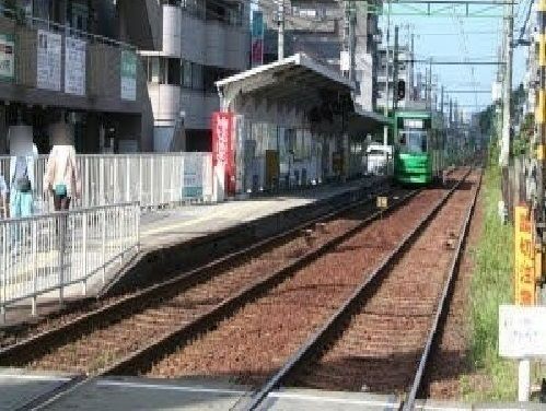 近くの駅まで500m（徒歩7分）