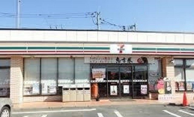 近くのセブンイレブン相模原上溝3丁目まで450m(徒歩6分)