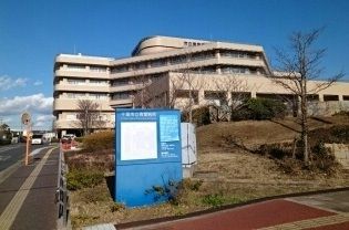 近くの青葉病院まで1,190m（徒歩15分）