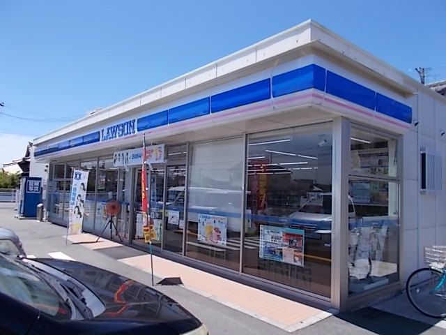 近くのローソン岐阜東鶉店まで450m(徒歩6分)