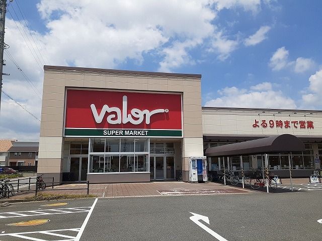 近くのバローまで1,500m(徒歩19分)