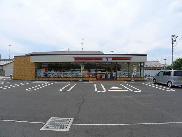 近くのセブンイレブンまで350m(徒歩5分)