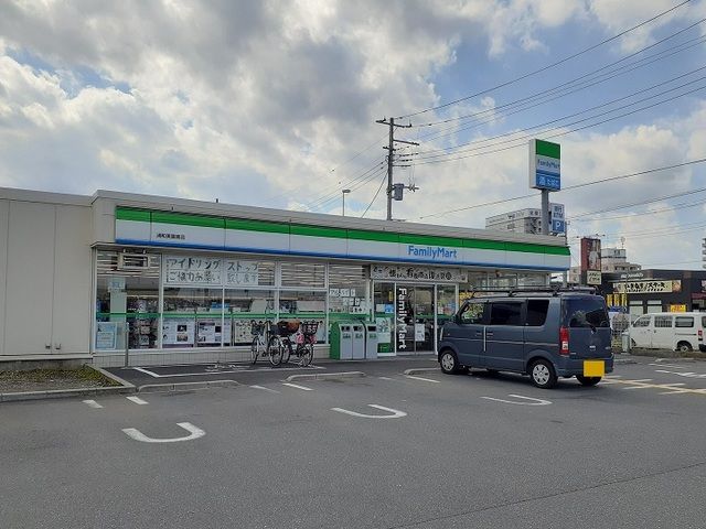 近くのファミリーマート　浦和美園南店まで270m（徒歩4分）