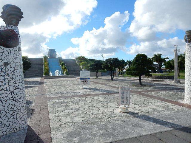 近くの安良波公園まで650m（徒歩9分）