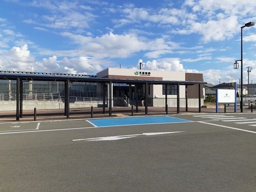 近くの天童南駅まで1,000m(徒歩13分)