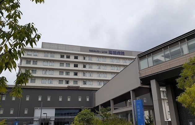 近くの高槻病院様まで674m(徒歩9分)