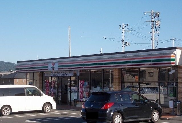 近くのセブンイレブン石巻湊筒場店まで350m(徒歩5分)