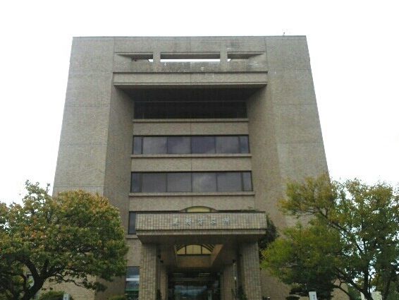 近くの見附市役所まで1,260m(徒歩16分)