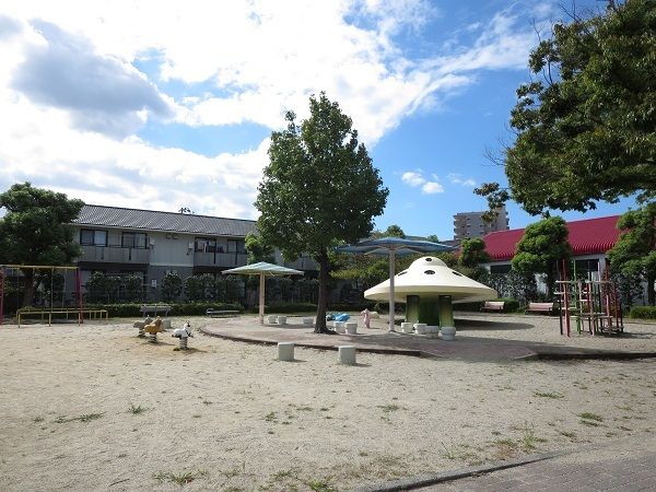 近くの田宮公園まで850m（徒歩11分）