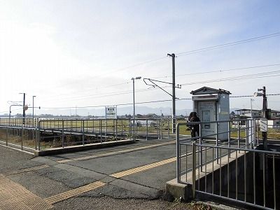 近くの南出羽駅まで280m(徒歩4分)