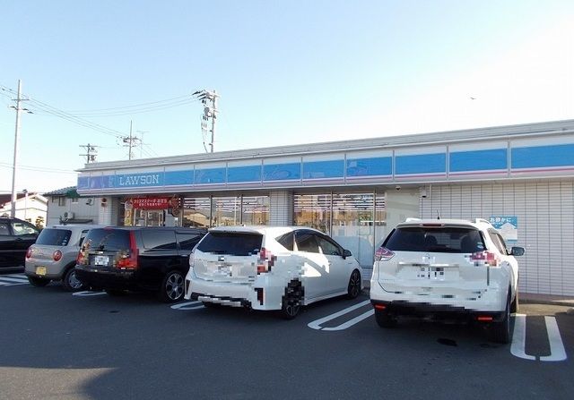 近くのローソン石巻大街道店まで40m（徒歩1分）
