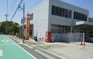 近くの二川郵便局まで900m（徒歩12分）