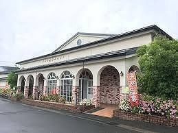 近くの美肌の湯まで240m(徒歩3分)