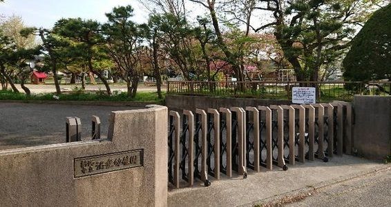 近くの沼垂幼稚園まで1,000m(徒歩13分)