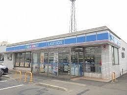 近くのローソン深谷萱場店まで550m（徒歩7分）