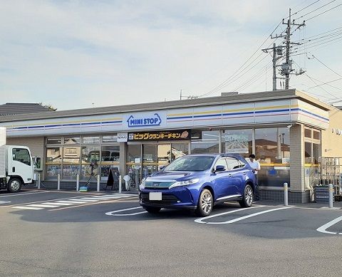 近くのミニストップ さいたま見沼島町まで500m(徒歩7分)