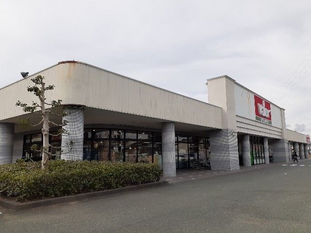 近くのバロー袋井店まで650m(徒歩9分)